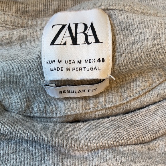 Zara Gray tee - Picture 2 of 2
